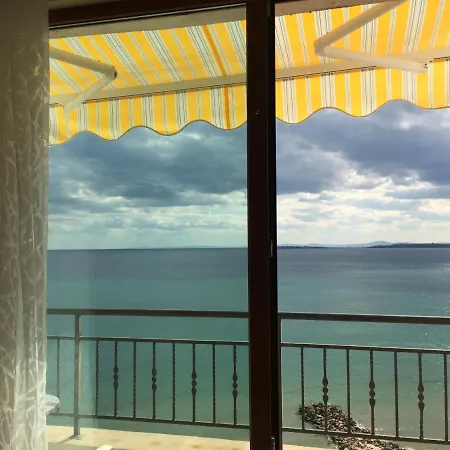 Grand Svety Vlas With Panoramic Sea Views شقة