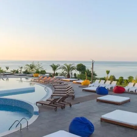 Grand Svety Vlas With Panoramic Sea Views شقة